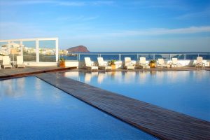 Vincci Tenerife Golf swimming pool all inclusive hotel in Golf del Sur